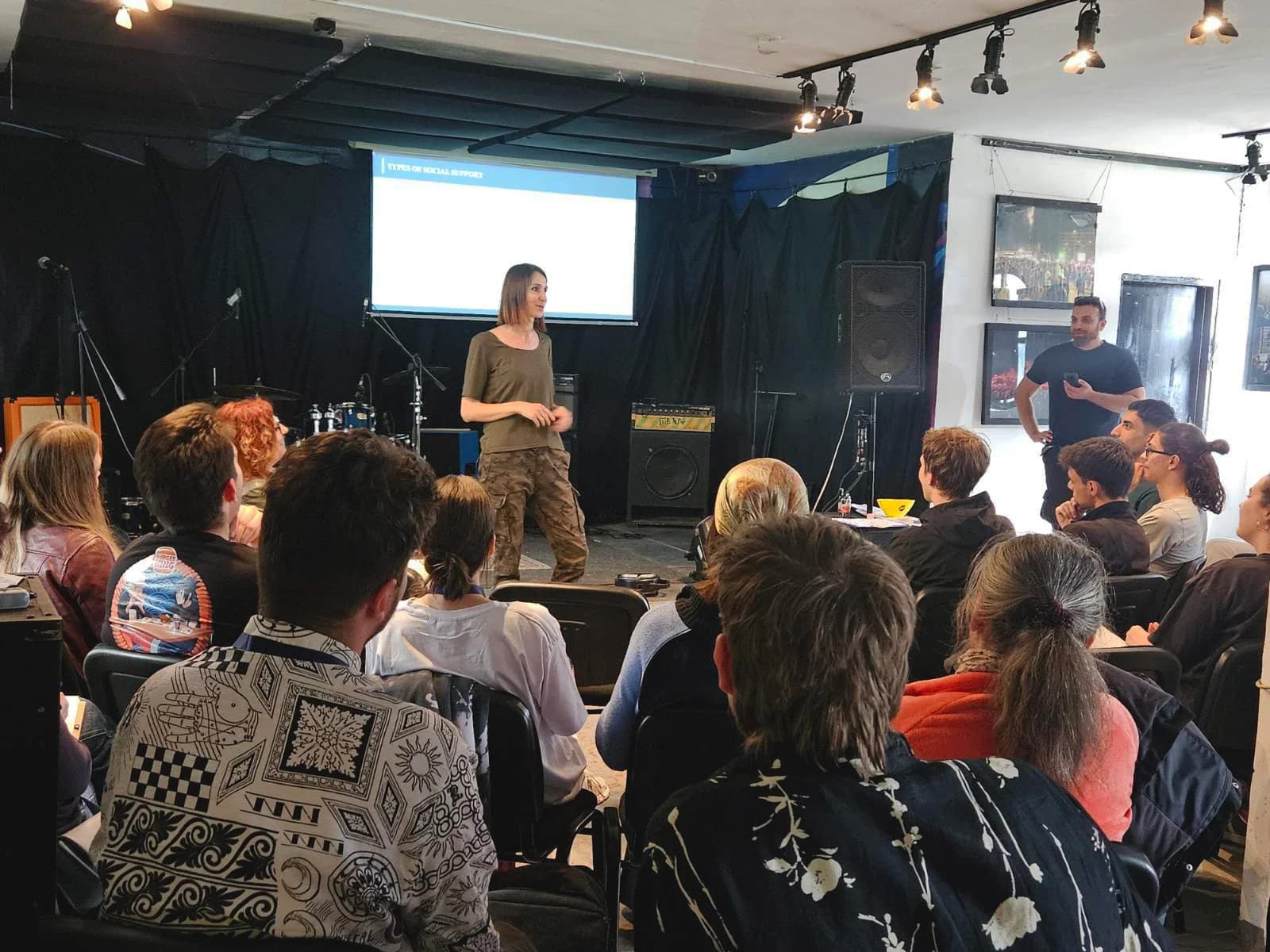ERASMUS+ AT GNEZDO