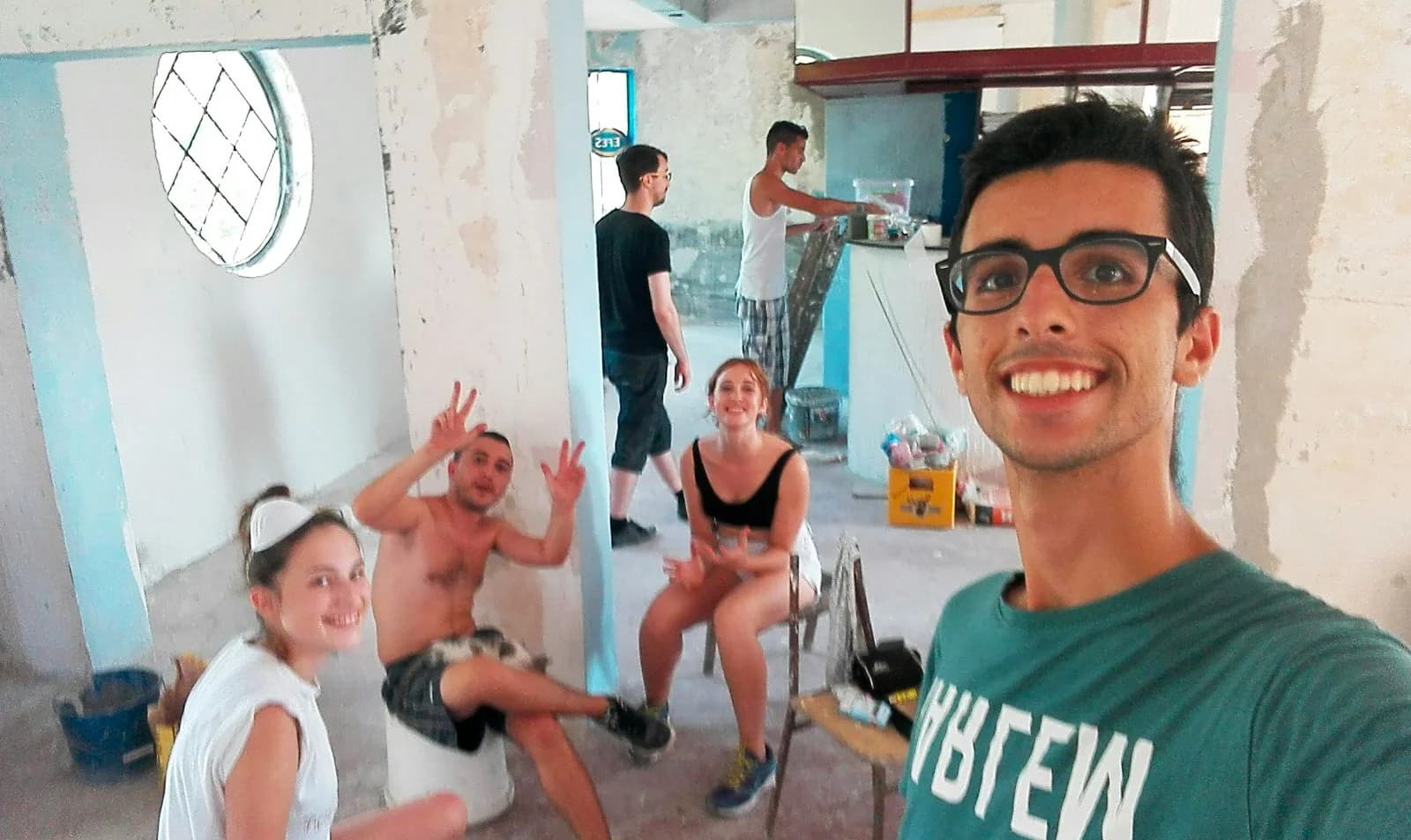 Volunteering camp: Alternative cultural center