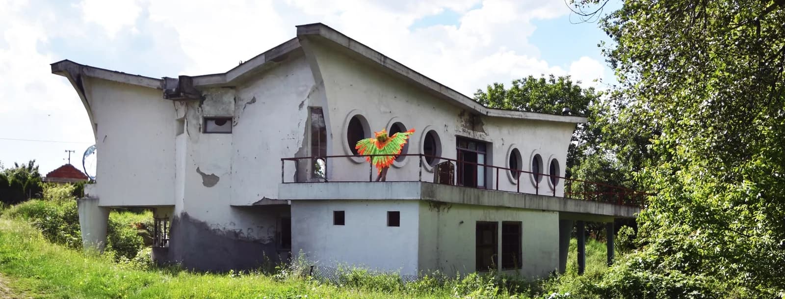 Establishment of the “Gnezdo” Alternative Cultural Center
