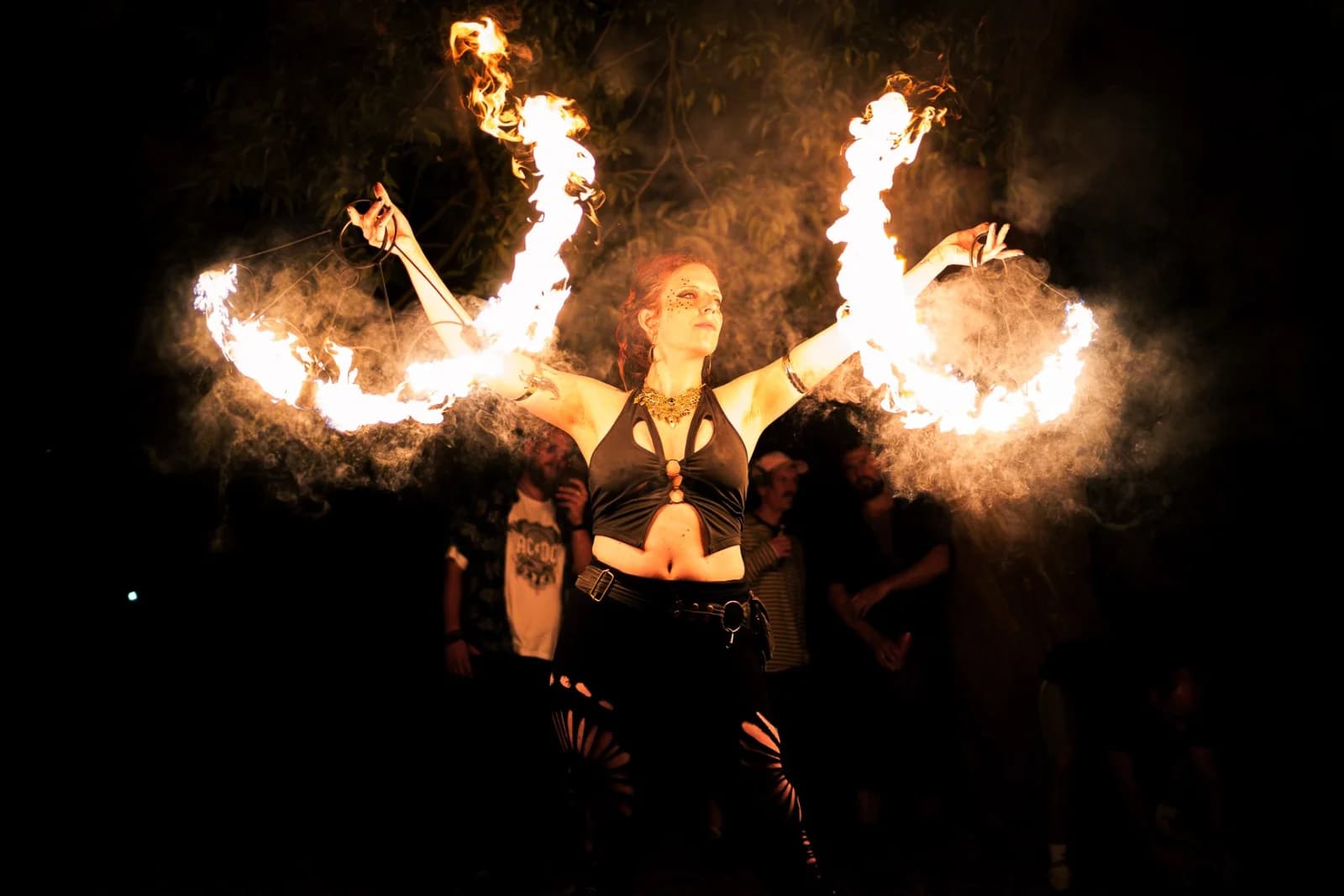 Zhar fire art studio / GNEZDO FEST