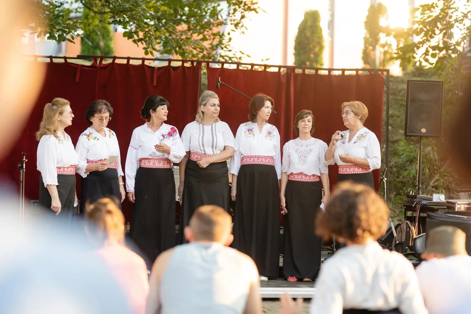 Biser vocal ensemble / SUMMER SCENE
